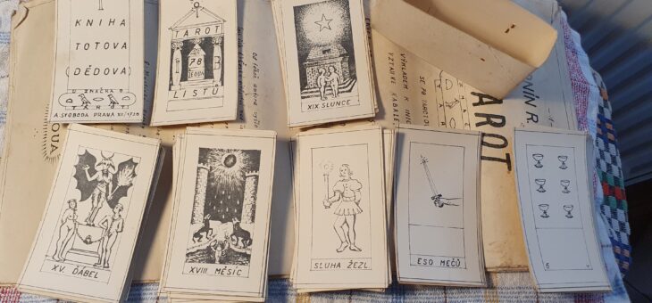 Tarot Antonin R. Svoboda originální vykládací karty z r. 1947