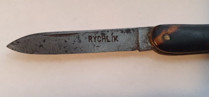 Rychlík kapesní nůž.